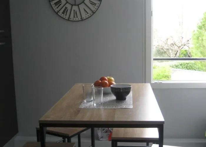 Agreable 2 Quartier Calme Toutes Commodites La Rochelle (Charente-Maritime)